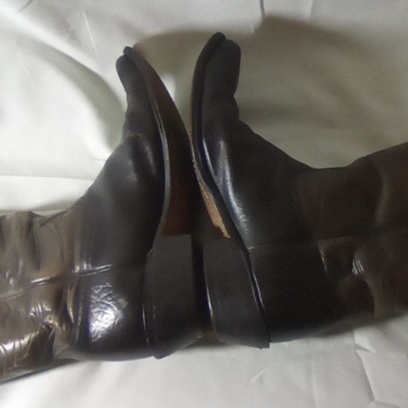 Cowboys Boots 9.5 - Picture 5 of 7